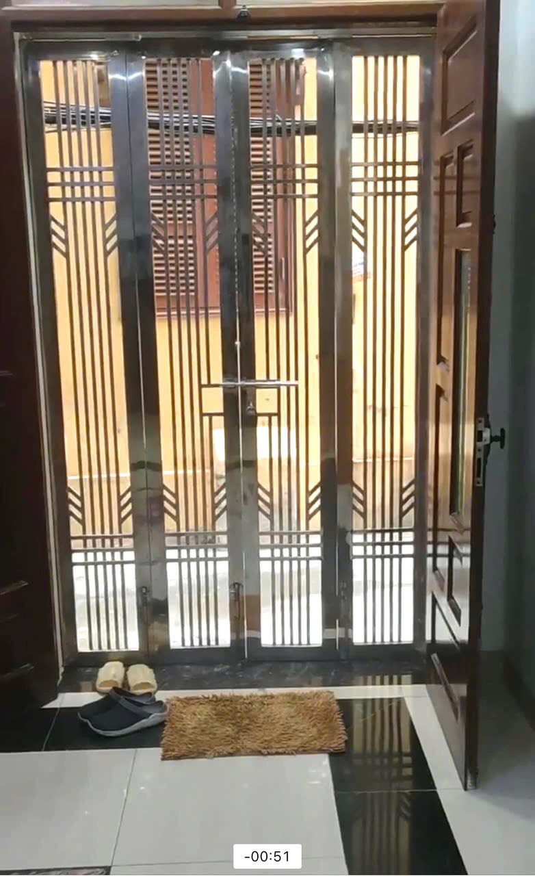 Cho thuê nhà ngõ Định Công, 30m2*5 tầng 3  phòng ngủ, 4 vs, 11 triệu - Ảnh chính